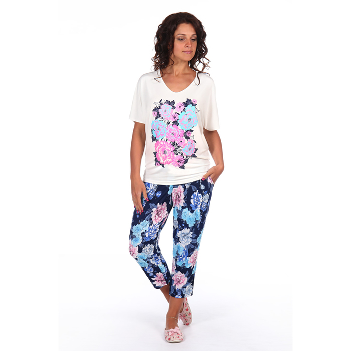 Пижама Daniela из футболки и бридж купить со скидкой в секс шопе  Женское белье, одежда  Домашняя одежда