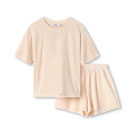 Пижамы и комплекты