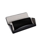 Футляры для очков