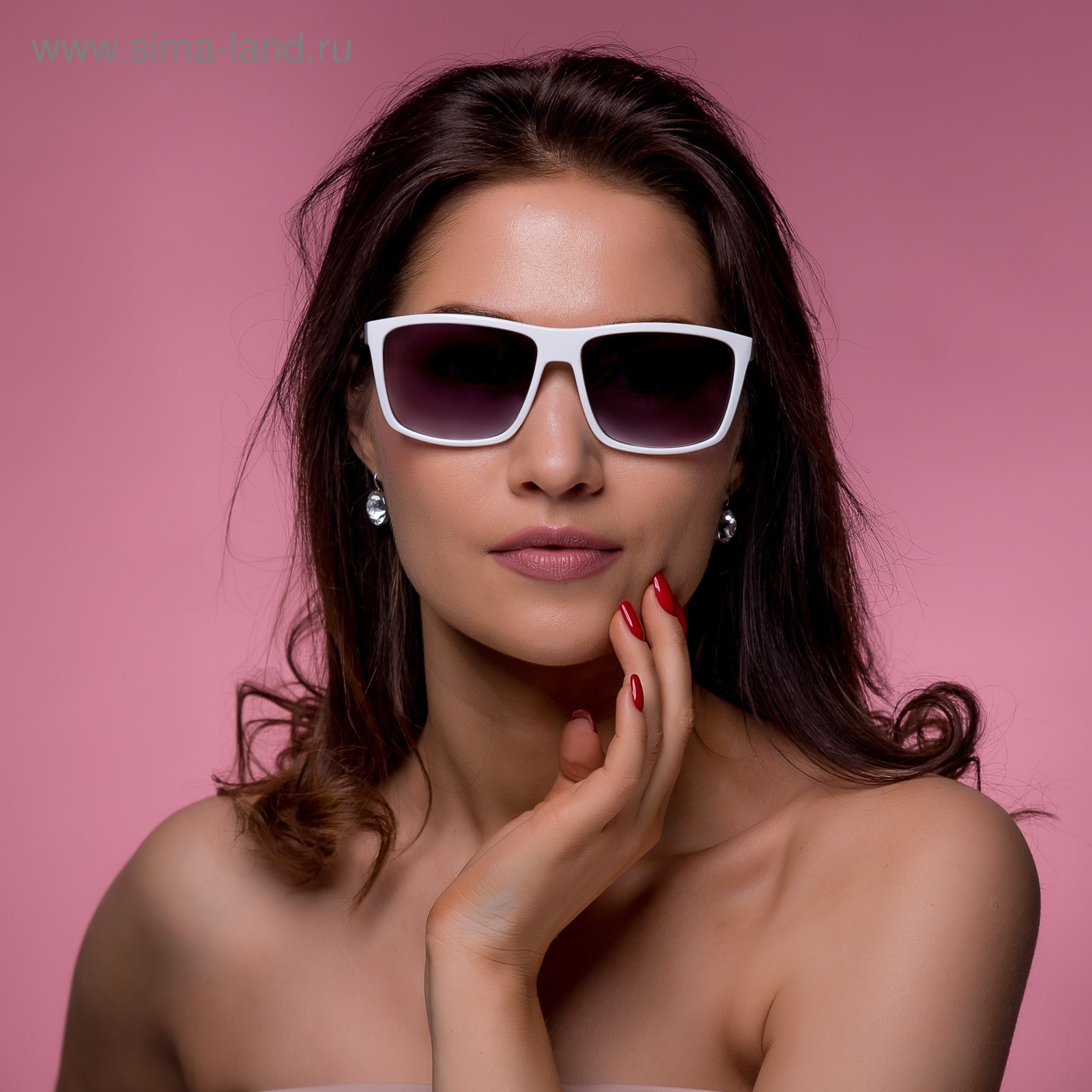 Солнцезащитные очки женские брендовые купить в москве. Очки Моретти солнцезащитные женские. Очки солнцезащитные женские 2022 валберис. Очки в белой оправе солнцезащитные. Солнечные очки с белой оправой.