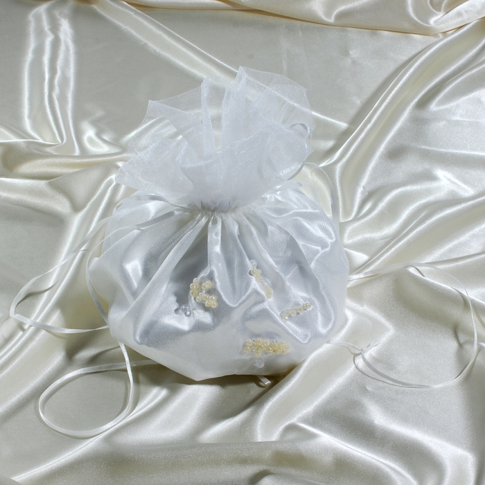 Сумочка невесты с бисером, цвет айвори