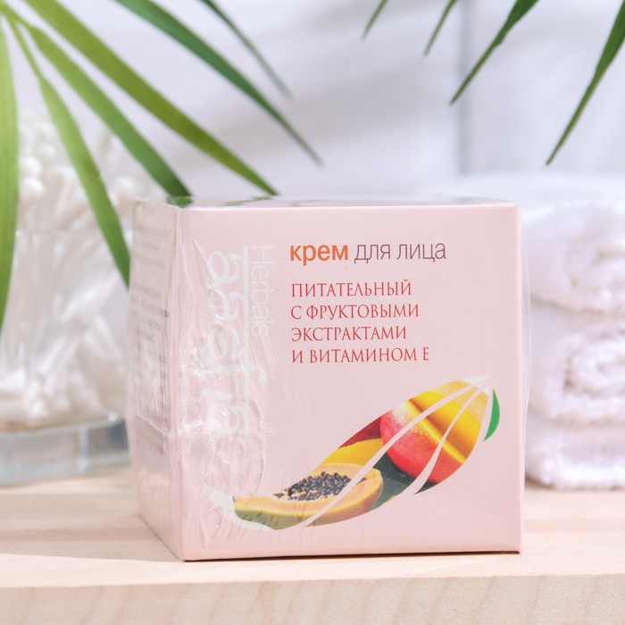 Крем для лица Aasha Herbals, питательный, c фруктовыми экстрактами и витамином Е, 50 мл