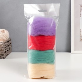 A set of wool for felting 