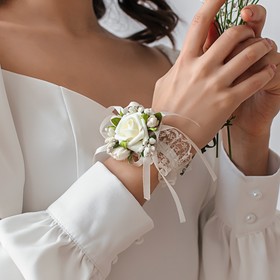 Цветок на руку для подружек невесты «Роза», на резинке, айвори