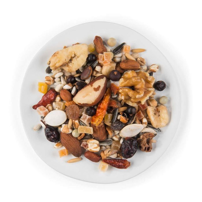 Корм дополнительный Witte Molen PUUR FRUIT&amp;NUTS CRUMBLE для птиц, фрукты/орехи, 200 г