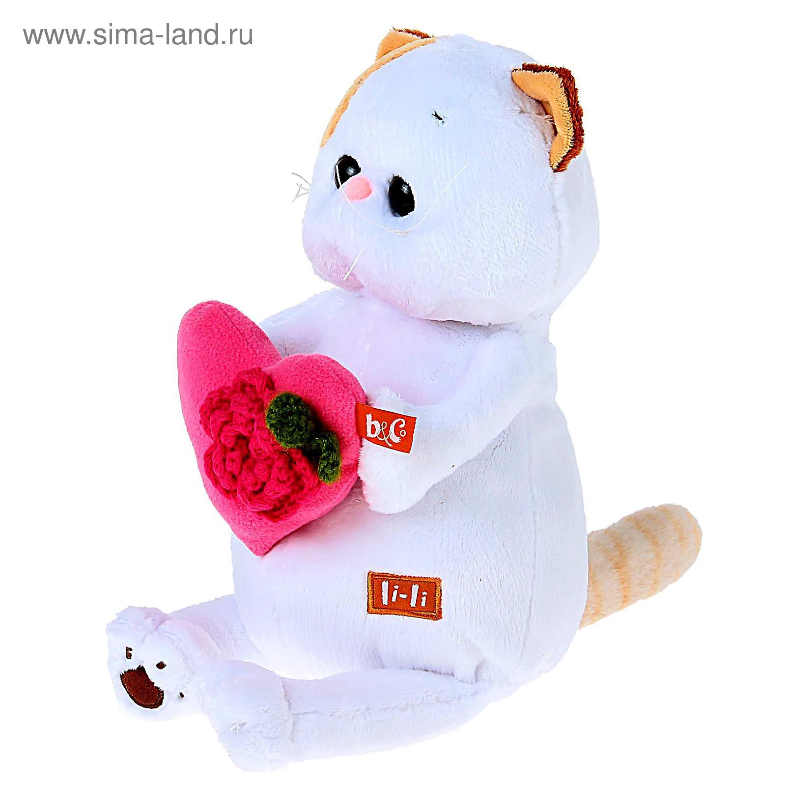 Мягкая игрушка Basik&co кошка ли-ли с розовым сердечком 27 см