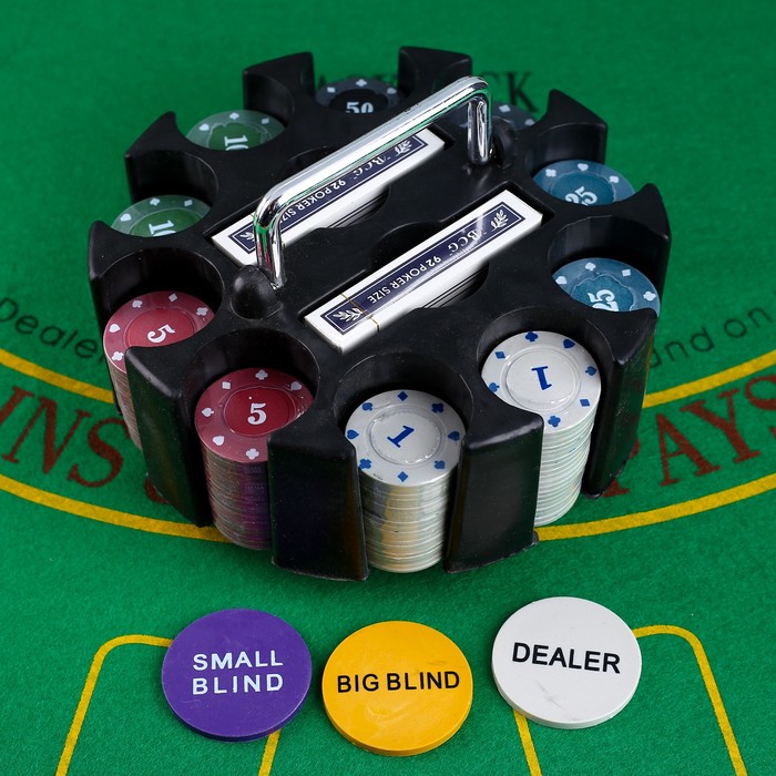 Набор для покера Poker set: 2 колоды карт по 54 шт., 200 фишек, в карусели