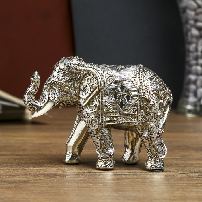 Сайт слон интернет магазин. Статуэтка слон серебро. Серебряный слон статуэтка. Слон сувенир. Статуэтка слон из серебра.