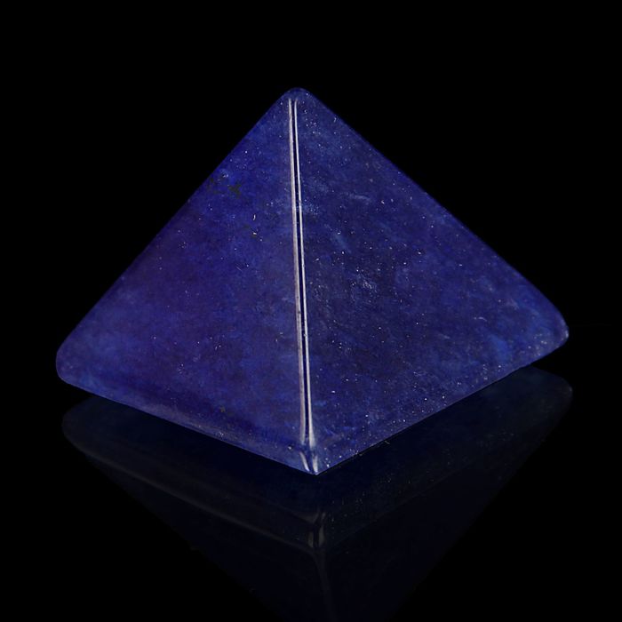 Пирамида из камня. Голубой кварц от 28х19мм/20г: коробка