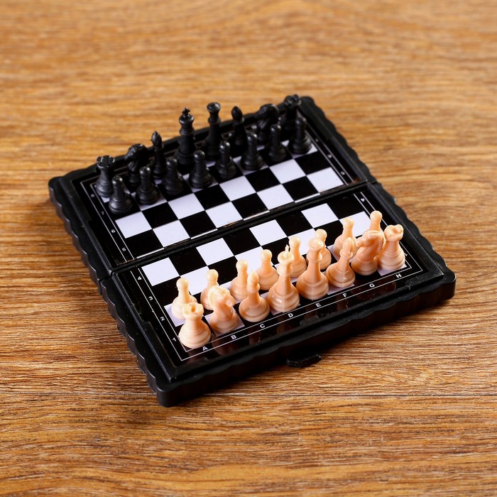 Игра настольная "Шахматы" на магните, 8.5х8.5 см, микс - фото 138454