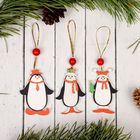 Pendant Christmas "Penguin caps" MIX