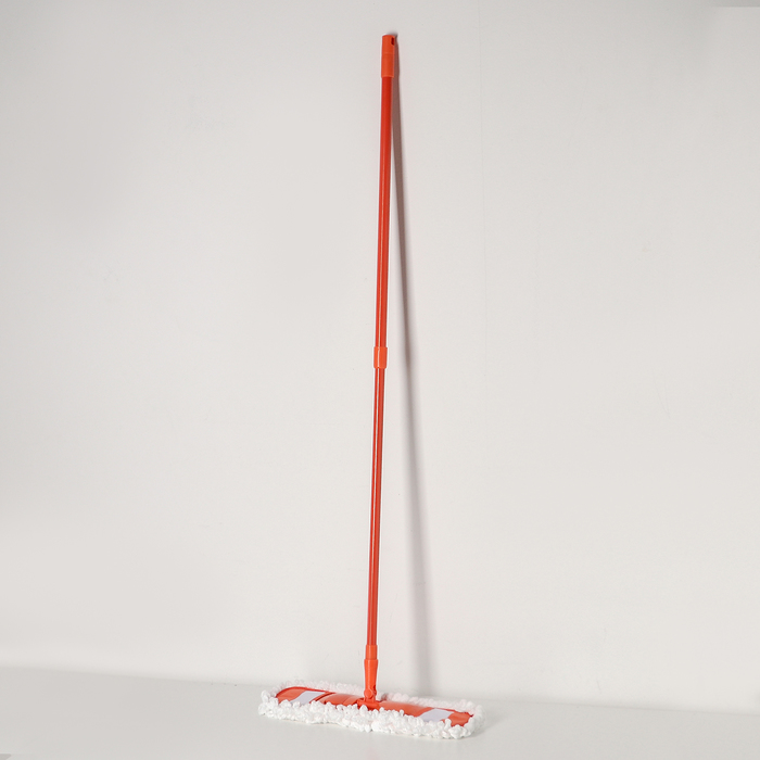 Швабра для мытья пола плоская Доляна, телескопическая ручка 78-130 см, насадка из микрофибры 42×12 см, цвет МИКС