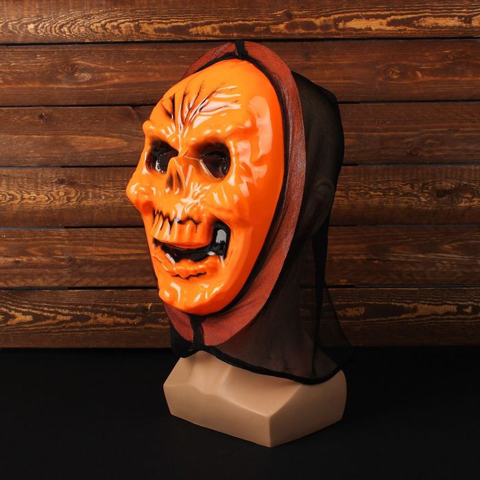 Маска по цвету. Оранжевая маска. Маска оранжевого черепа. Карнавальная маска «череп». Маска "череп" (цв: оранжевый ).