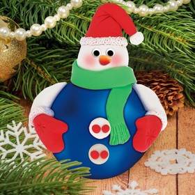 Christmas tree ball with a mass for sculpting "the Snowman"