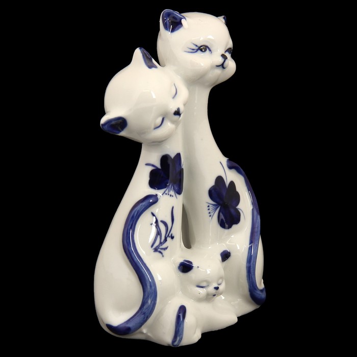 Керамики 2. Кошка керамика. Светильник кошки фарфор. Кошки сувениры из керамики. Роспись керамической кошки.
