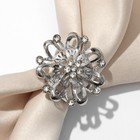Кольцо для платка "Цветок" объемный со стразами, цвет белый в серебре - фото 2759493