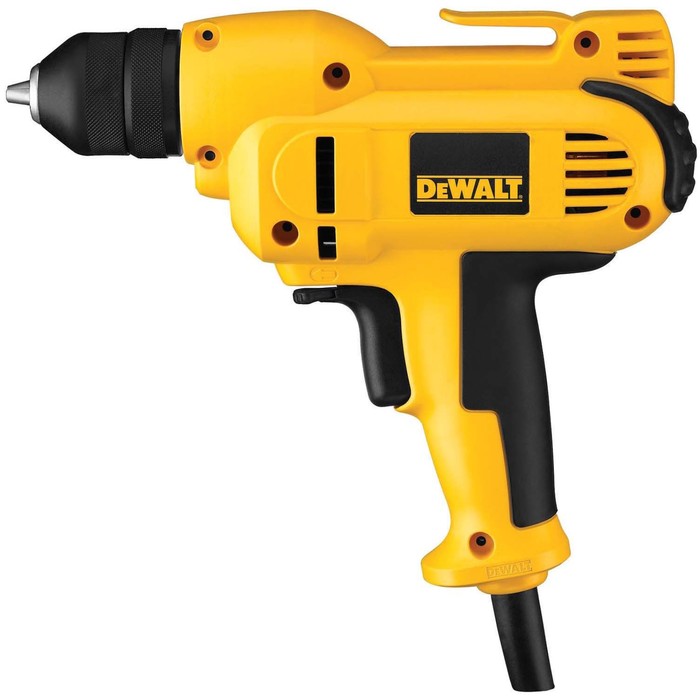 Дрель DeWalt DWD 115 KS, 700 Вт, БЗП-10 мм 3/8, 0-2500 об/мин, 1.9 кг