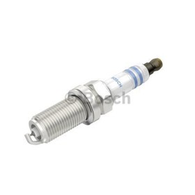 Свеча зажигания Bosch 0242235743 2993671