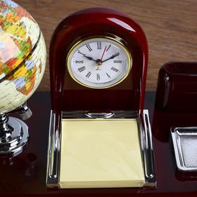 A set of table Signs: clock, globe, business card holder, a block of paper tray for paper clips