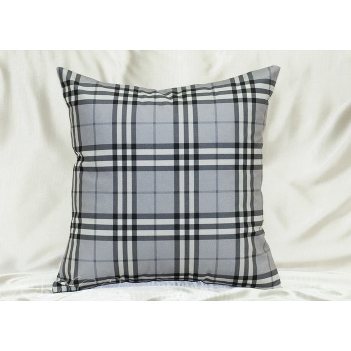 Подушка плед. Наволочка в клетку. Декоративная наволочка в клетку. Розовая клетчатая белая ткань. Декоративная наволочка в клетку.