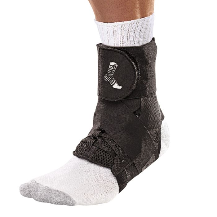 Бандаж на голеностоп (черный) MUELLER 46644 THE ONE ANKLE BRACE XL