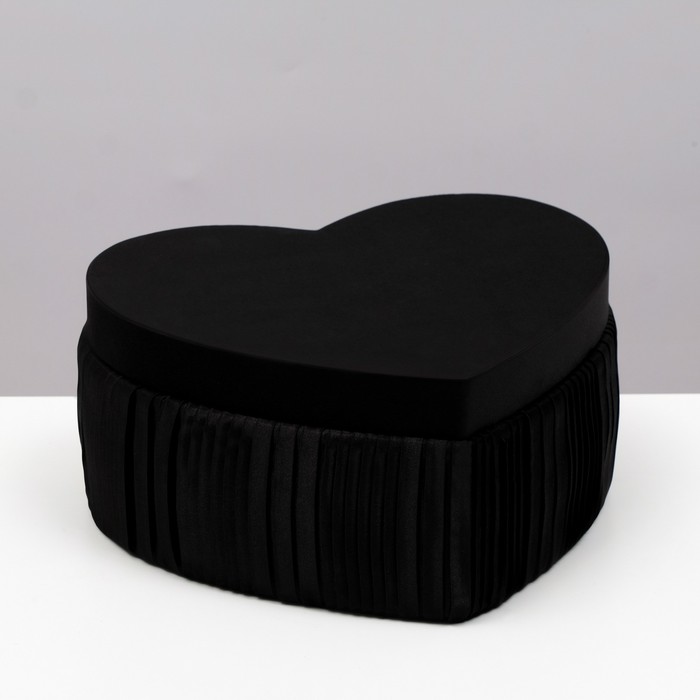 Коробка подарочная сердце "Черный абажур", 25,5х23х12 см
