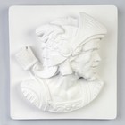 Гипсовая фигура барельеф Конкистадор 26,5*28*7 80-852 Гипсовая фигура барельеф Конкистадор 26,5*28*7 80-852