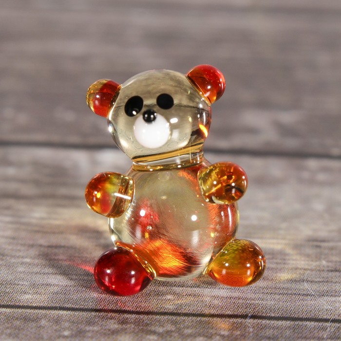 Микро производители. Стеклянные сувениры. Микро мишка. Медведь сувенир стекло. Сувенир из стекла "пяточок".