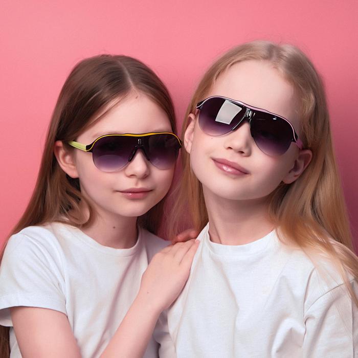 Очки солнцезащитные детские "Оверсайз", модная оправа, МИКС, серебристая вставка, 13 × 12 × 5 см