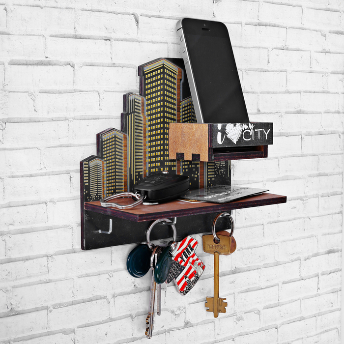 Ключница деревянная с полкой "My city" - фото 797994202