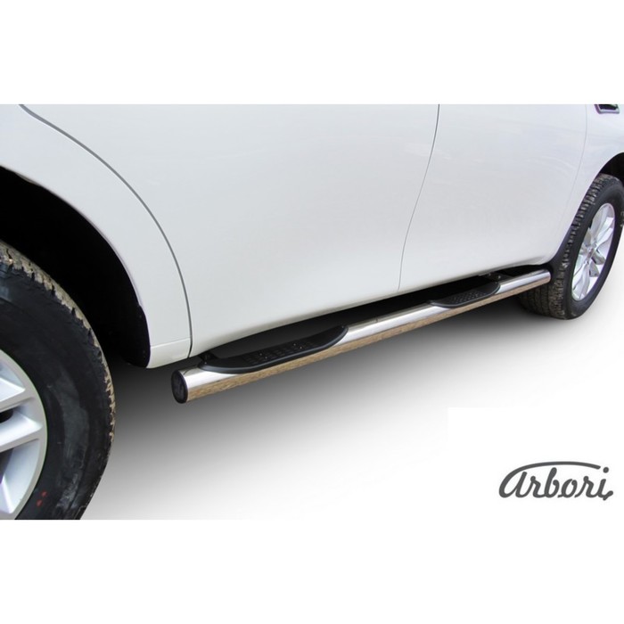 Защита штатных порогов Arbori d76 с проступью NISSAN PATROL 2012-2014