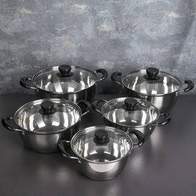Cookware set of 5 items: pots 18cm (1.5 l), 20 cm (1.8 l), 22 cm (2 l), 24cm (2.5 l), 26 cm (3.5 l) glass cover