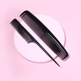 A set of comb 2 item comb with a tail comb combo black