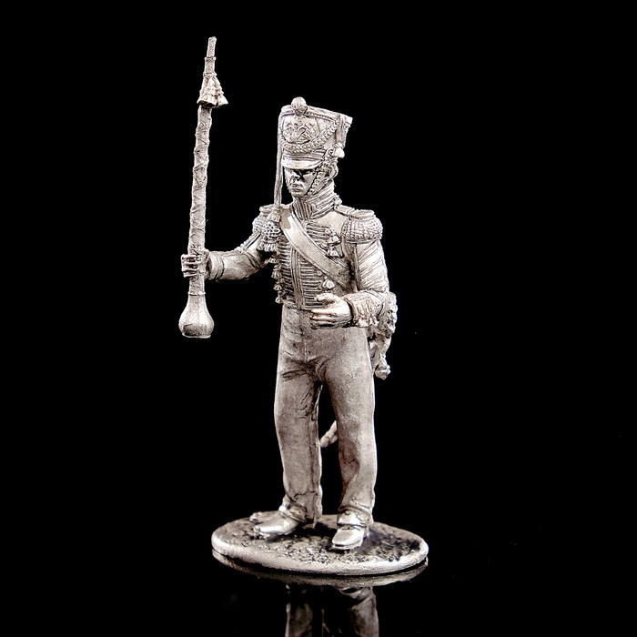 Стойкий оловянный солдатик. Оловянный солдатик жанр. Сказки андерсена оловянный солдатик. Оловянный солдатик жанр. Сказки андерсена оловянный солдатик.