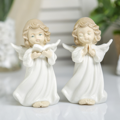 ангел в белом