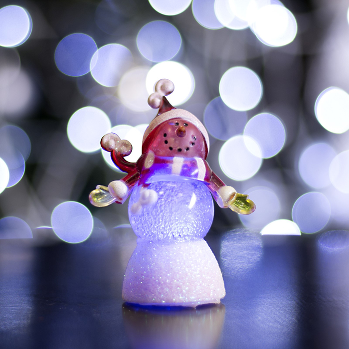 Игрушка световая "Снеговик радушный" (батарейки в комплекте) 1 LED, RGB