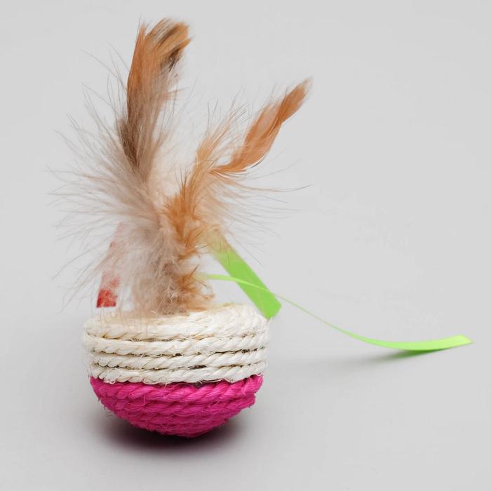 Игрушка-неваляшка из сизаля с перьями и лентами, 5,3 х 9,5 см, микс цветов - быстрая доставка - фото 113368