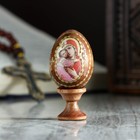 Egg souvenir of our lady of Vladimir, on the stand