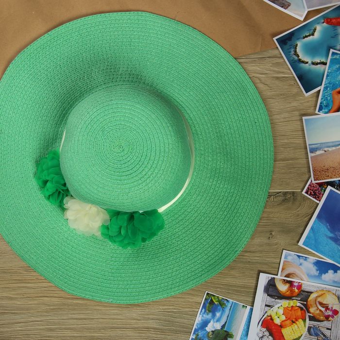 Шляпа пляжная &quot;Цветы&quot;, цвет зелёный, обхват головы 58 см, ширина полей 12 см