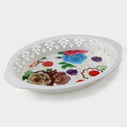 The oval tray measures 30.5×21.5 cm, "Wenzel", pattern MIX