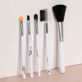 Brush set makeup 5 pieces, white color