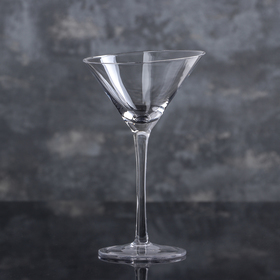 Martini glass 180ml Illusion