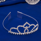 Tiara hair 'Lucia' 4.5 cm heart drop Tiara hair 'Lucia' 4.5 cm heart drop