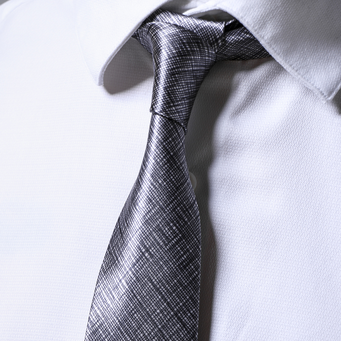 Темно серые рубашки с галстуком