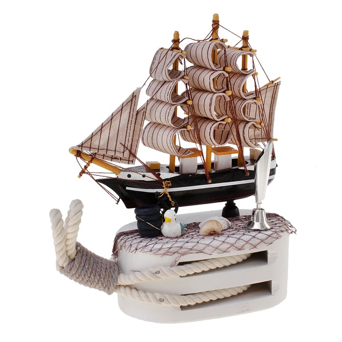 настольные кораблики. настольные кораблики. статуэтка морской узел. игра адмирал. настольные кораблики.