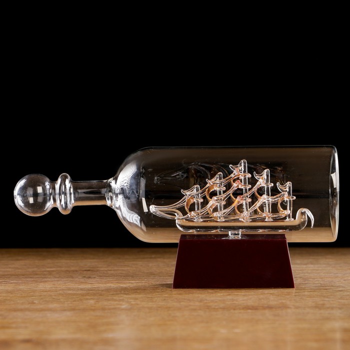 Корабль сувенирный в бутылке с золотистыми парусами «Корабль мечты», 10 × 29 × 13,5 см