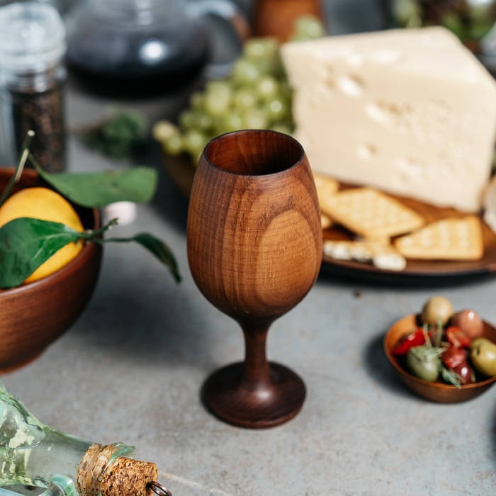 Бокал для вина из натурального кедра Mаgistrо, 16,5×7 см, цвет шоколадный - фото 1709244