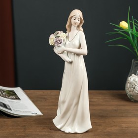 {{photo.Alt || photo.Description || 'Сувенир керамика &quot;Девушка в белом платье с букетом роз&quot; 30х9,5х11 см'}}