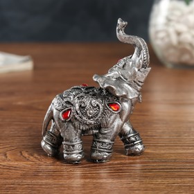 Сувенир полистоун "Серебристый слон в попоне с рубинами" 10х5,5х10 см в Донецке
