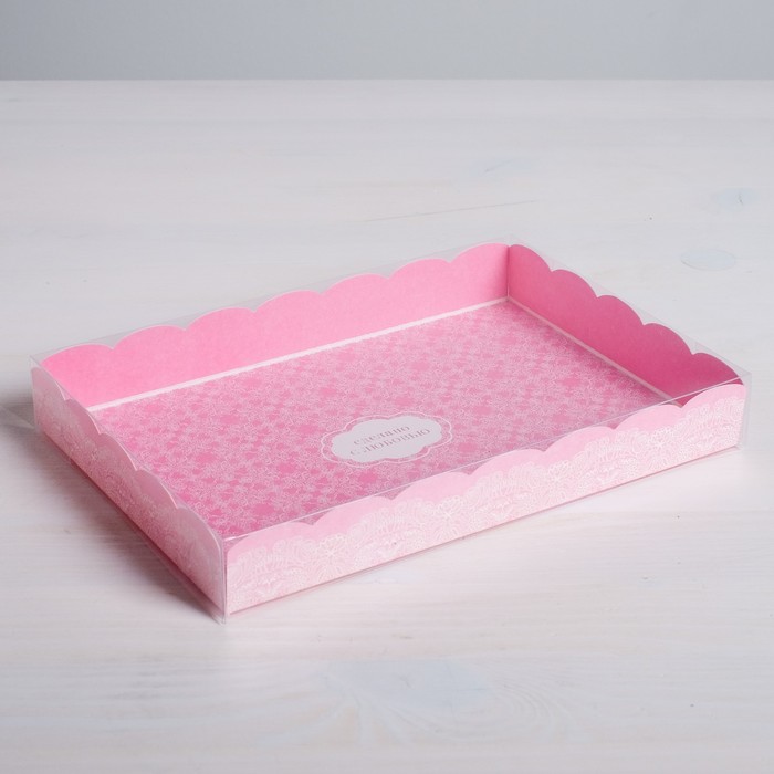 Коробка для кондитерских изделий с PVC-крышкой «Сделано с любовью», 22 × 15 × 3 см (5 шт)